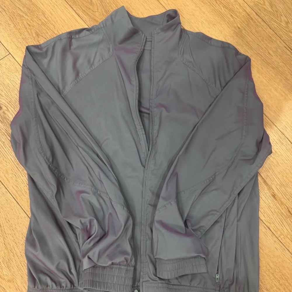Lululemon relaxed fit Track Jacket - Iridescent - size 10  - like new condition!